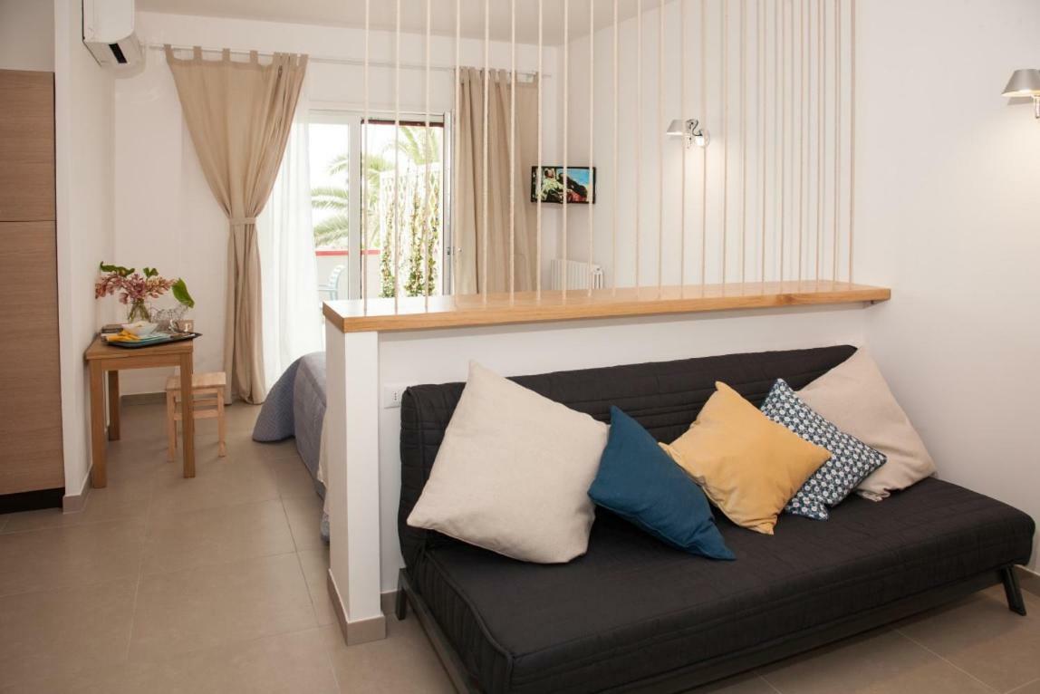 Sulmare Alba Adriatica B&B 외부 사진