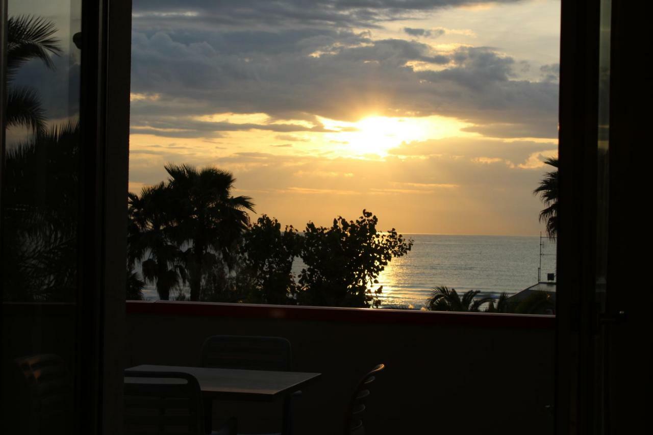 Sulmare Alba Adriatica B&B 외부 사진